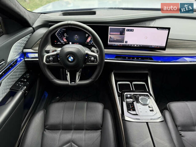 Сірий БМВ 7 Серія, об'ємом двигуна 4.4 л та пробігом 24 тис. км за 121000 $, фото 38 на Automoto.ua