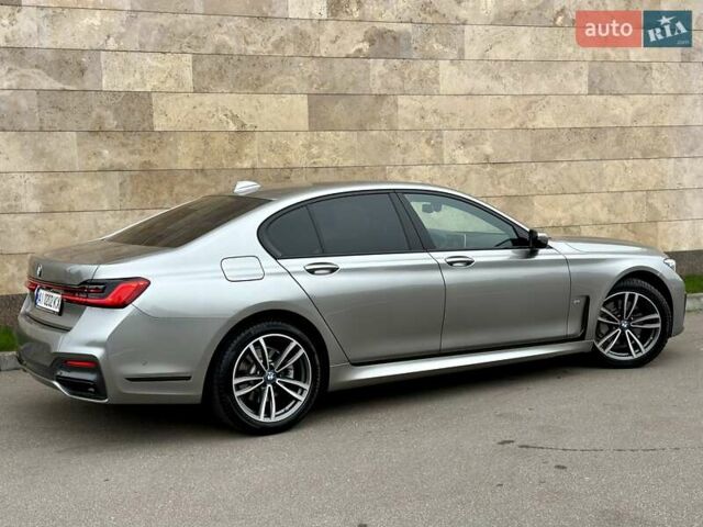 Сірий БМВ 7 Серія, об'ємом двигуна 2 л та пробігом 31 тис. км за 64800 $, фото 12 на Automoto.ua