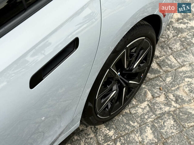 Сірий БМВ 7 Серія, об'ємом двигуна 4.39 л та пробігом 24 тис. км за 118900 $, фото 14 на Automoto.ua