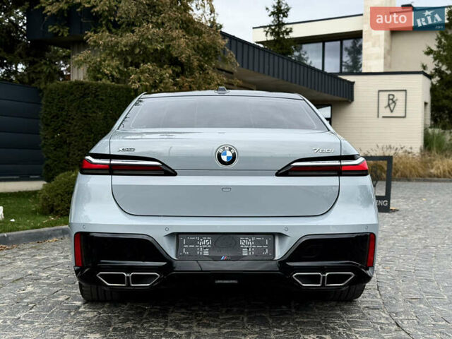 Сірий БМВ 7 Серія, об'ємом двигуна 4.39 л та пробігом 24 тис. км за 118900 $, фото 22 на Automoto.ua