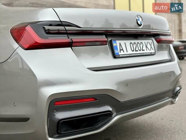 Сірий БМВ 7 Серія, об'ємом двигуна 2 л та пробігом 31 тис. км за 64800 $, фото 53 на Automoto.ua