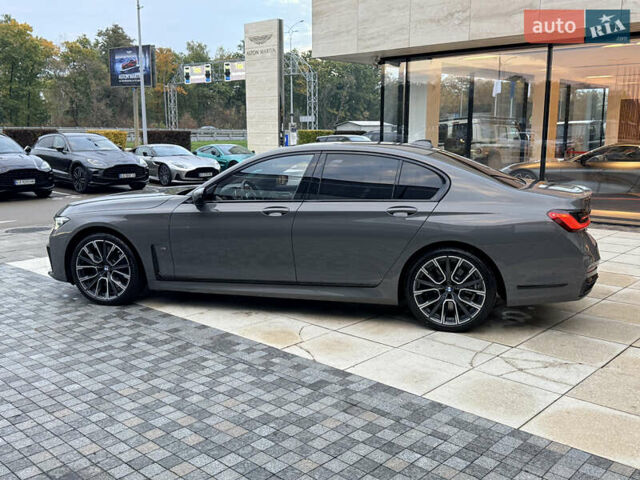 Серый БМВ 7 Серия, объемом двигателя 2.99 л и пробегом 20 тыс. км за 88800 $, фото 2 на Automoto.ua