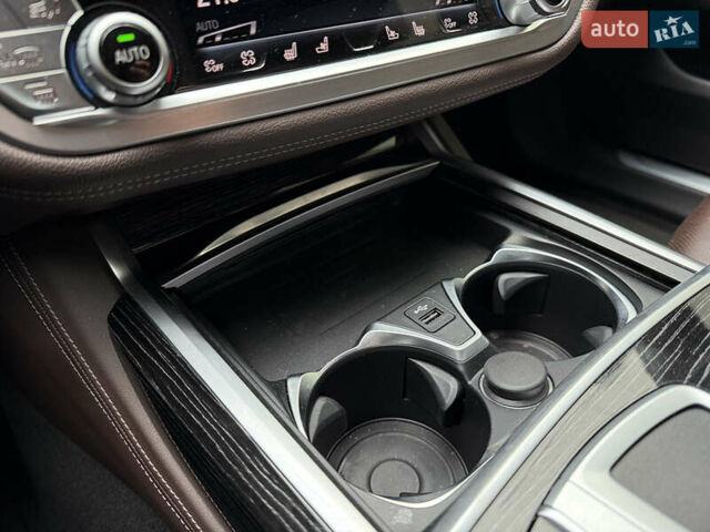 Сірий БМВ 7 Серія, об'ємом двигуна 2.99 л та пробігом 42 тис. км за 86999 $, фото 33 на Automoto.ua