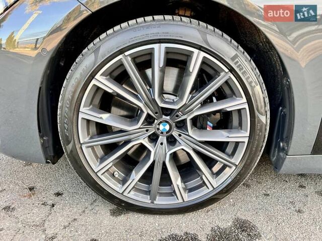 Сірий БМВ 7 Серія, об'ємом двигуна 2.99 л та пробігом 17 тис. км за 85999 $, фото 17 на Automoto.ua