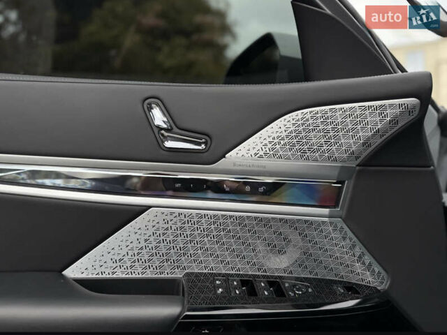 Сірий БМВ 7 Серія, об'ємом двигуна 4.4 л та пробігом 24 тис. км за 121000 $, фото 28 на Automoto.ua