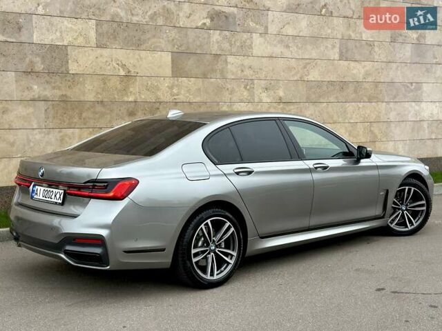 Сірий БМВ 7 Серія, об'ємом двигуна 2 л та пробігом 31 тис. км за 64800 $, фото 13 на Automoto.ua