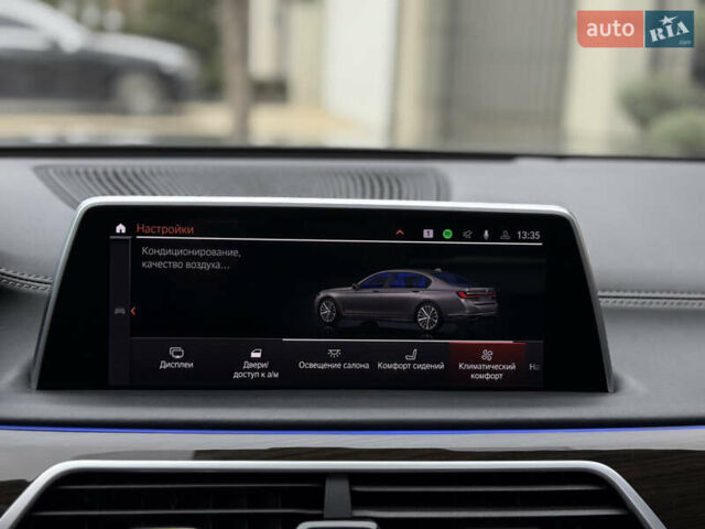 Серый БМВ 7 Серия, объемом двигателя 2.99 л и пробегом 55 тыс. км за 82000 $, фото 88 на Automoto.ua