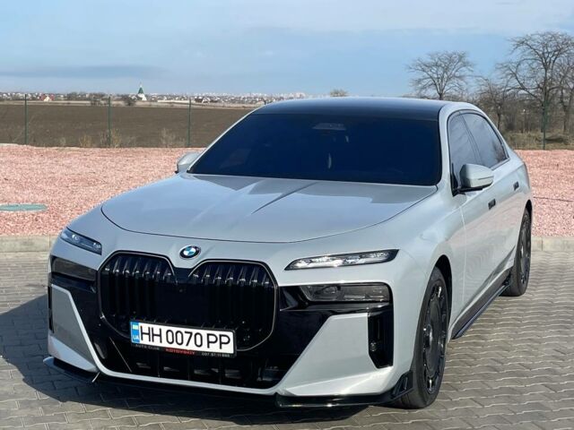 Сірий БМВ 7 Серія, об'ємом двигуна 4.4 л та пробігом 24 тис. км за 130000 $, фото 12 на Automoto.ua