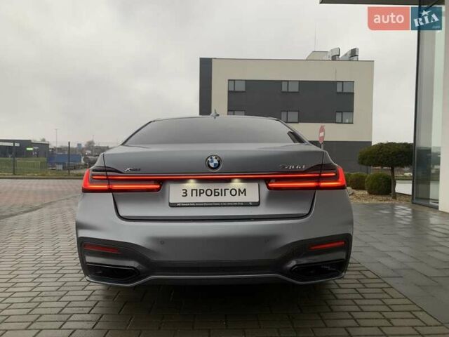 Серый БМВ 7 Серия, объемом двигателя 2.99 л и пробегом 66 тыс. км за 77000 $, фото 11 на Automoto.ua