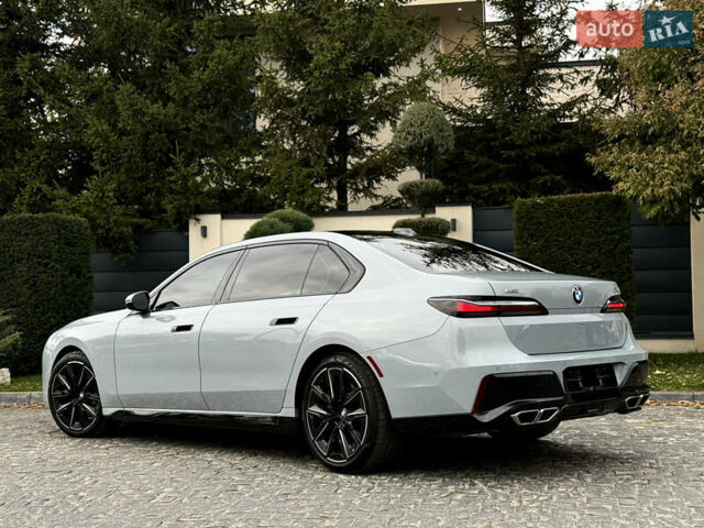 Сірий БМВ 7 Серія, об'ємом двигуна 4.39 л та пробігом 24 тис. км за 118900 $, фото 21 на Automoto.ua