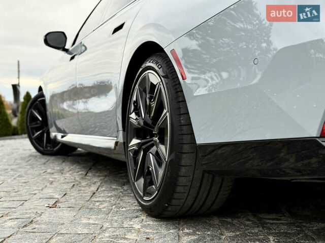 Сірий БМВ 7 Серія, об'ємом двигуна 4.39 л та пробігом 24 тис. км за 118900 $, фото 13 на Automoto.ua