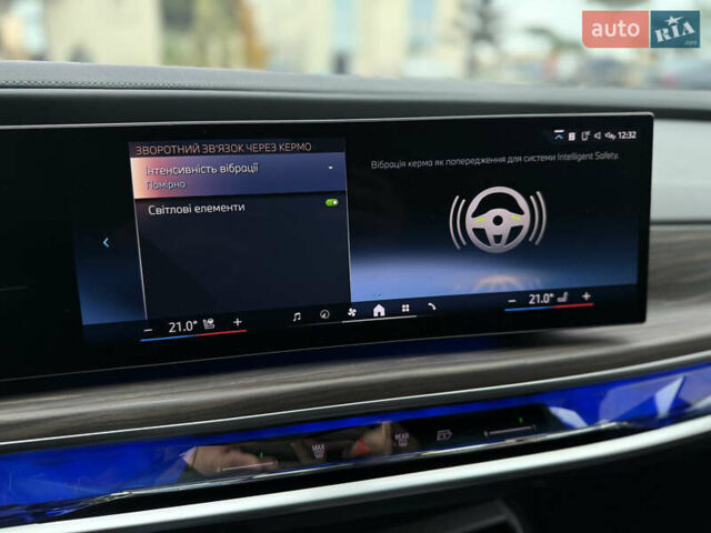 Сірий БМВ 7 Серія, об'ємом двигуна 4.39 л та пробігом 24 тис. км за 118900 $, фото 75 на Automoto.ua