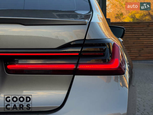 Сірий БМВ 7 Серія, об'ємом двигуна 3 л та пробігом 19 тис. км за 82000 $, фото 10 на Automoto.ua