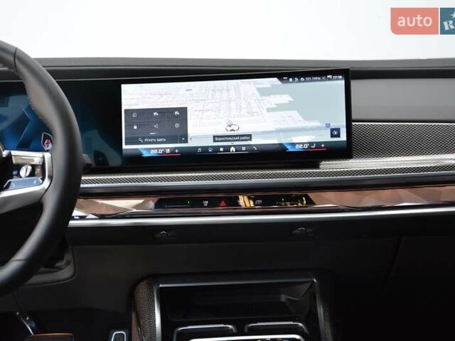 Серый БМВ 7 Серия, объемом двигателя 3 л и пробегом 15 тыс. км за 183000 $, фото 6 на Automoto.ua