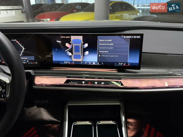 БМВ 7 Серия 2023 в Одессе на Automoto.ua Серый БМВ 7 Серия, объемом двигателя 3 л и пробегом 1 тыс. км за 133000 $, фото 26 на Automoto.ua