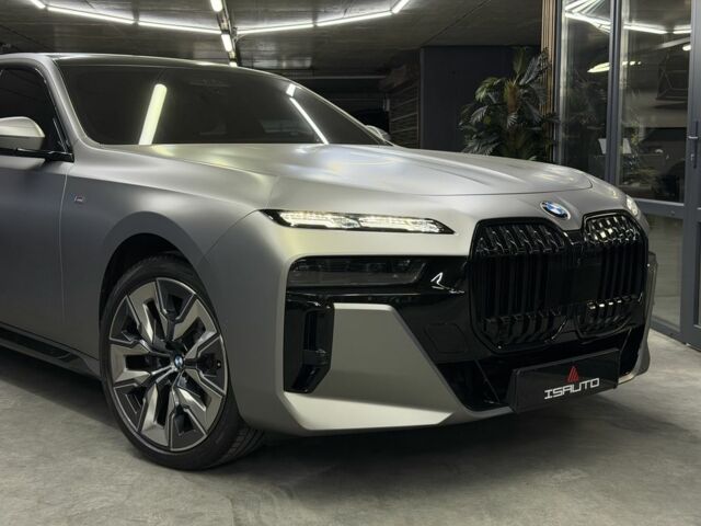 Сірий БМВ 7 Серія, об'ємом двигуна 3 л та пробігом 1 тис. км за 129000 $, фото 3 на Automoto.ua