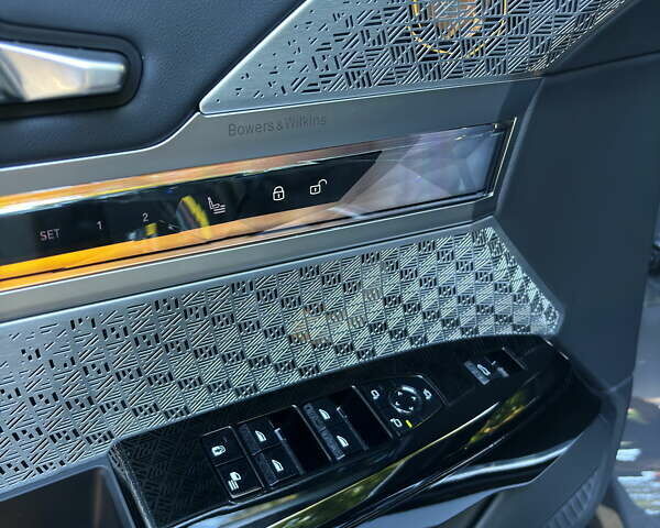 Серый БМВ 7 Серия, объемом двигателя 3 л и пробегом 18 тыс. км за 179000 $, фото 15 на Automoto.ua