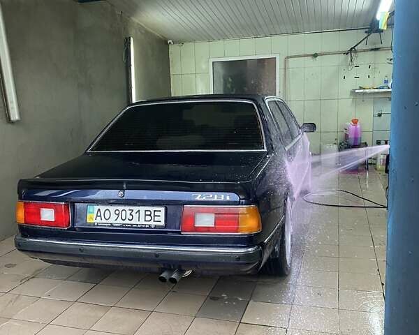Синий БМВ 7 Серия, объемом двигателя 2.79 л и пробегом 260 тыс. км за 9000 $, фото 25 на Automoto.ua