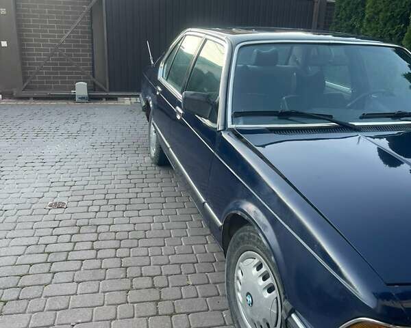 Синий БМВ 7 Серия, объемом двигателя 2.8 л и пробегом 390 тыс. км за 7850 $, фото 8 на Automoto.ua