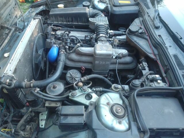 Синий БМВ 7 Серия, объемом двигателя 3 л и пробегом 429 тыс. км за 1323 $, фото 16 на Automoto.ua