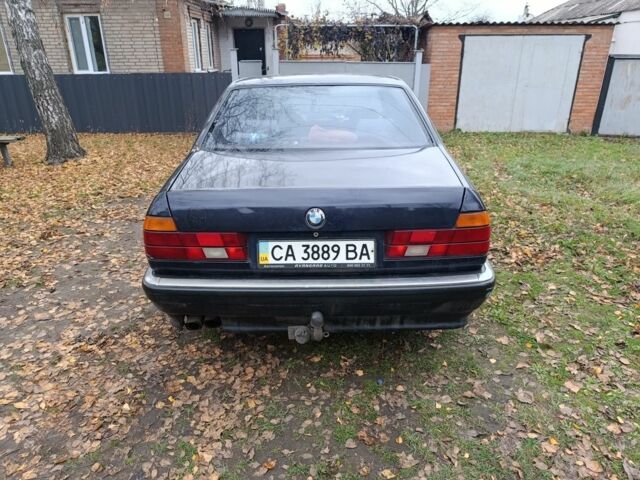 Синий БМВ 7 Серия, объемом двигателя 3 л и пробегом 515 тыс. км за 2825 $, фото 3 на Automoto.ua