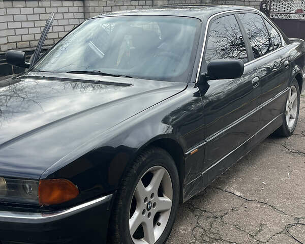 Синий БМВ 7 Серия, объемом двигателя 3 л и пробегом 400 тыс. км за 3200 $, фото 3 на Automoto.ua