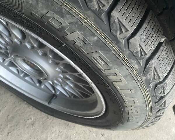 Синий БМВ 7 Серия, объемом двигателя 3 л и пробегом 368 тыс. км за 4000 $, фото 5 на Automoto.ua