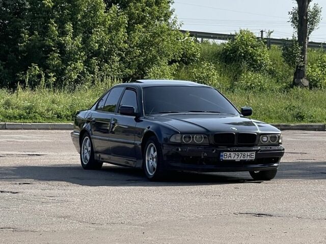 Синій БМВ 7 Серія, об'ємом двигуна 2.8 л та пробігом 505 тис. км за 3204 $, фото 13 на Automoto.ua