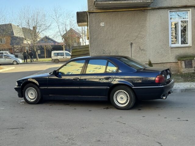 Синий БМВ 7 Серия, объемом двигателя 3.5 л и пробегом 3 тыс. км за 5299 $, фото 4 на Automoto.ua