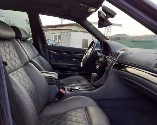 Синий БМВ 7 Серия, объемом двигателя 3.5 л и пробегом 415 тыс. км за 4950 $, фото 9 на Automoto.ua