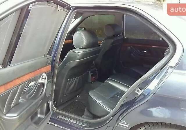 Синій БМВ 7 Серія, об'ємом двигуна 2.8 л та пробігом 400 тис. км за 5000 $, фото 8 на Automoto.ua