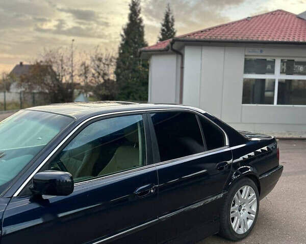 Синий БМВ 7 Серия, объемом двигателя 3 л и пробегом 400 тыс. км за 6950 $, фото 9 на Automoto.ua