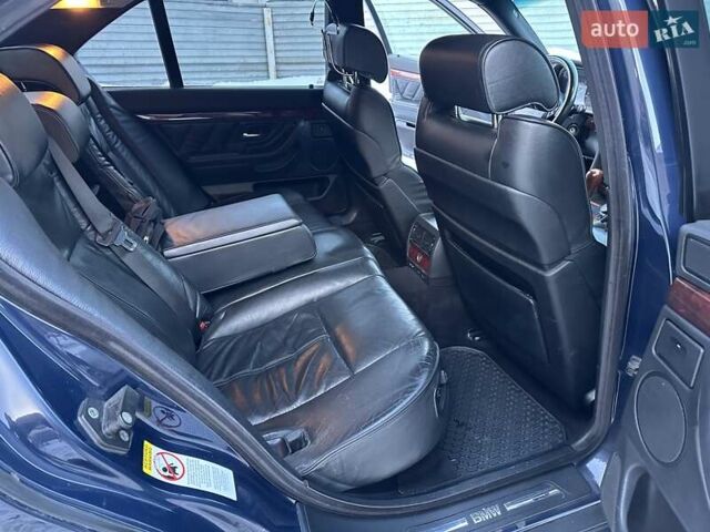 Синий БМВ 7 Серия, объемом двигателя 3.6 л и пробегом 520 тыс. км за 7450 $, фото 21 на Automoto.ua