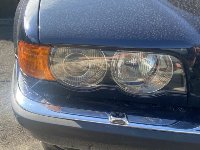 Синий БМВ 7 Серия, объемом двигателя 3.5 л и пробегом 230 тыс. км за 9000 $, фото 12 на Automoto.ua