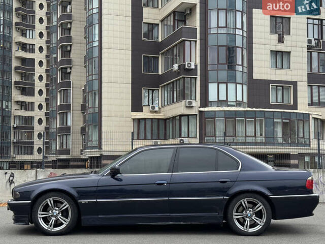 Синий БМВ 7 Серия, объемом двигателя 3 л и пробегом 353 тыс. км за 4350 $, фото 6 на Automoto.ua