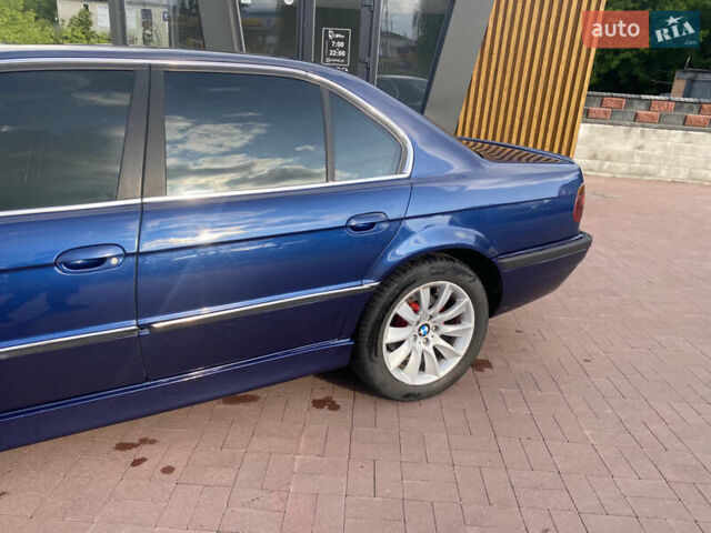 Синий БМВ 7 Серия, объемом двигателя 3 л и пробегом 485 тыс. км за 6544 $, фото 8 на Automoto.ua