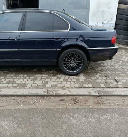 Синий БМВ 7 Серия, объемом двигателя 2.99 л и пробегом 40 тыс. км за 6700 $, фото 12 на Automoto.ua