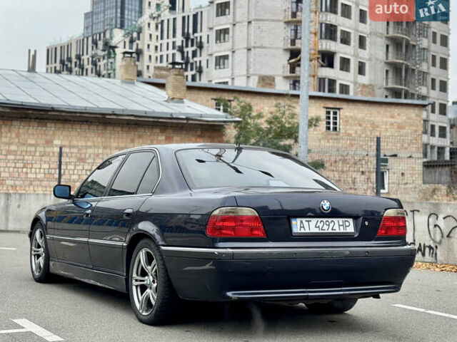 Синий БМВ 7 Серия, объемом двигателя 3 л и пробегом 353 тыс. км за 4350 $, фото 5 на Automoto.ua