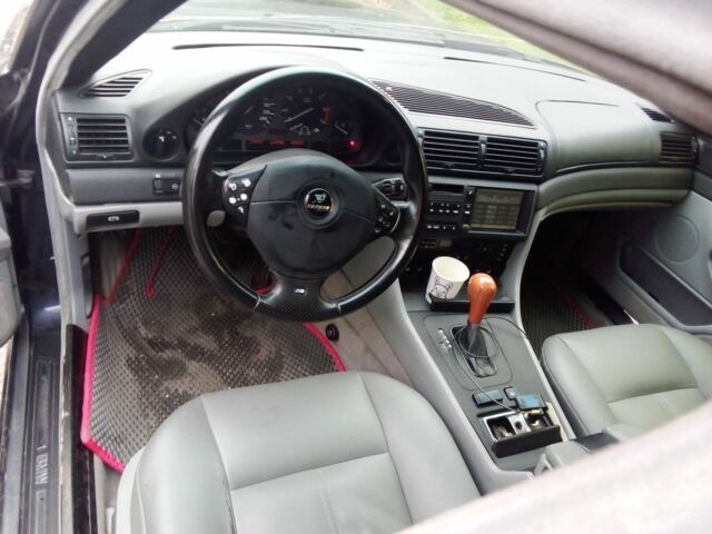 Синий БМВ 7 Серия, объемом двигателя 4 л и пробегом 287 тыс. км за 4100 $, фото 12 на Automoto.ua