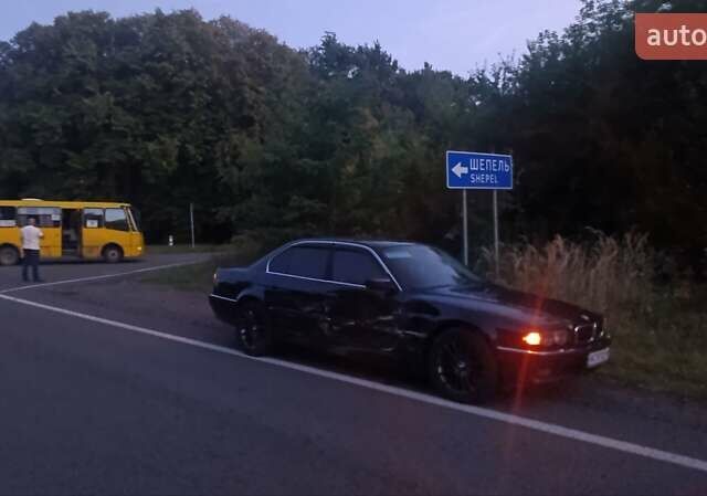 Синий БМВ 7 Серия, объемом двигателя 2.99 л и пробегом 40 тыс. км за 6700 $, фото 2 на Automoto.ua