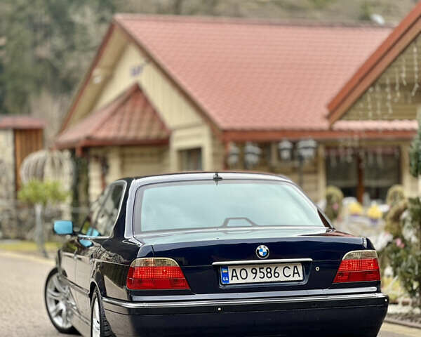 Синий БМВ 7 Серия, объемом двигателя 3 л и пробегом 303 тыс. км за 6300 $, фото 9 на Automoto.ua
