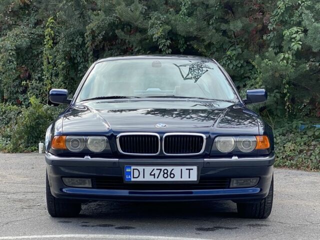 Синий БМВ 7 Серия, объемом двигателя 3.5 л и пробегом 230 тыс. км за 9000 $, фото 6 на Automoto.ua