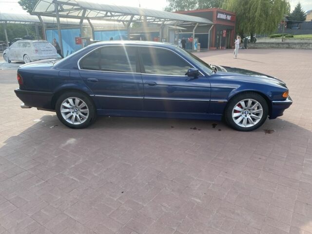 Синий БМВ 7 Серия, объемом двигателя 2.9 л и пробегом 355 тыс. км за 8999 $, фото 4 на Automoto.ua