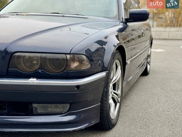 Синий БМВ 7 Серия, объемом двигателя 3 л и пробегом 353 тыс. км за 4350 $, фото 21 на Automoto.ua