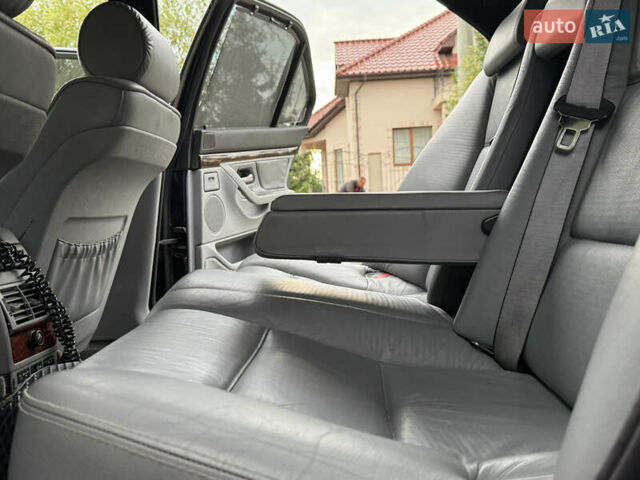 Синій БМВ 7 Серія, об'ємом двигуна 3.5 л та пробігом 340 тис. км за 5700 $, фото 69 на Automoto.ua