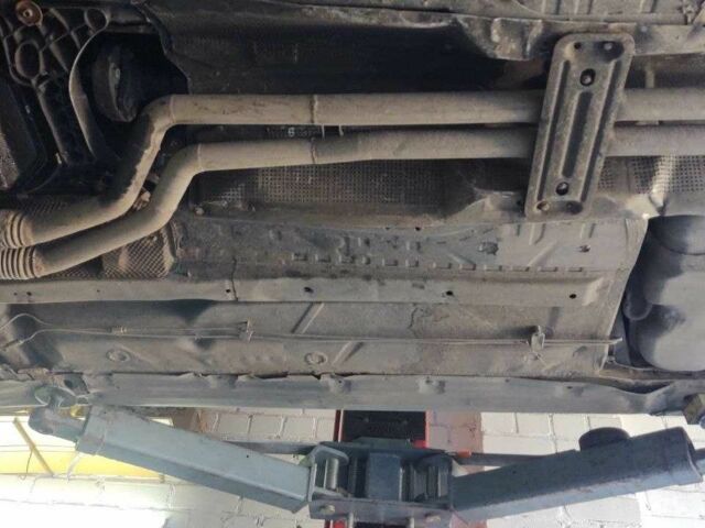 Синий БМВ 7 Серия, объемом двигателя 3 л и пробегом 350 тыс. км за 7600 $, фото 4 на Automoto.ua