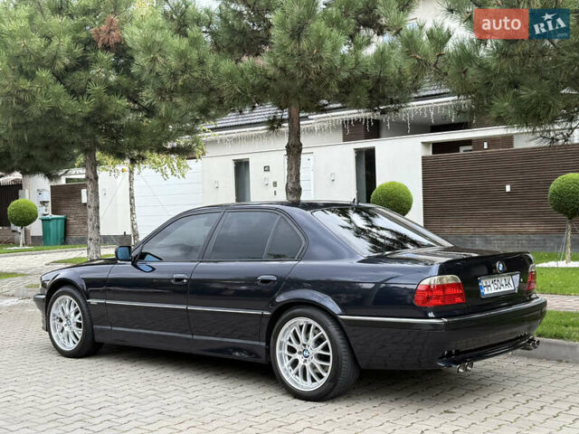 Синій БМВ 7 Серія, об'ємом двигуна 3.5 л та пробігом 340 тис. км за 5700 $, фото 32 на Automoto.ua