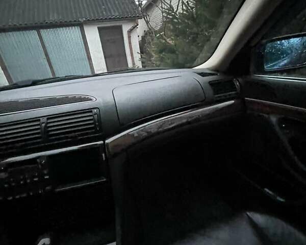 Синій БМВ 7 Серія, об'ємом двигуна 3 л та пробігом 563 тис. км за 8000 $, фото 7 на Automoto.ua