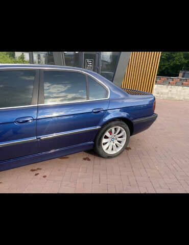 Синій БМВ 7 Серія, об'ємом двигуна 3 л та пробігом 192 тис. км за 8888 $, фото 52 на Automoto.ua