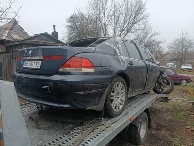 Синій БМВ 7 Серія, об'ємом двигуна 3.6 л та пробігом 300 тис. км за 1550 $, фото 1 на Automoto.ua